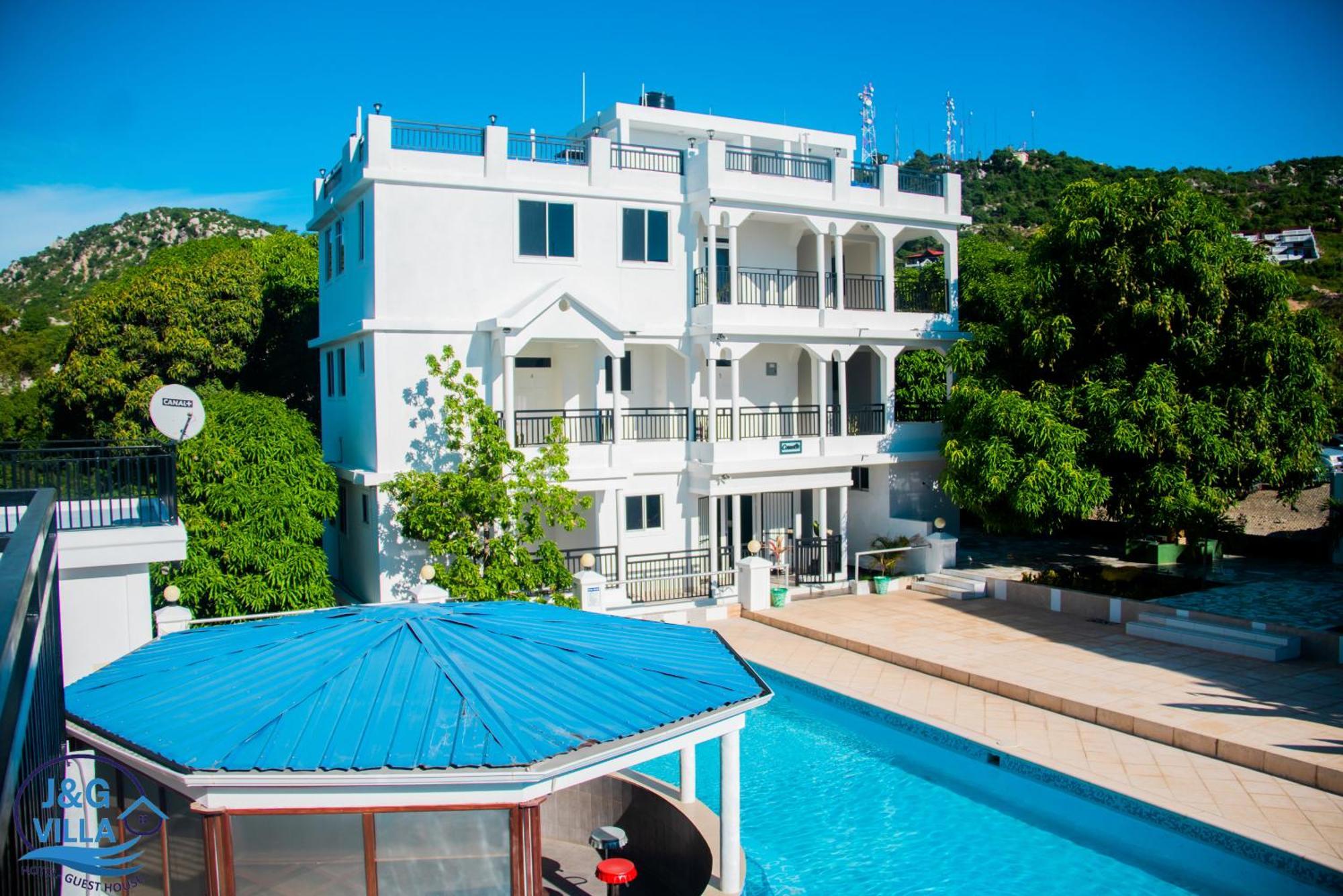 J&G Villa Hotel Cabo Haitiano Exterior foto